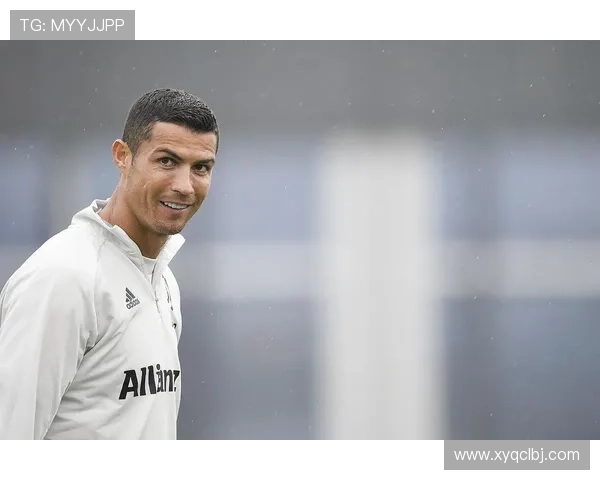 尽享iPad足球明星壁纸带来的激情与魅力，点亮你的屏幕与热爱之心